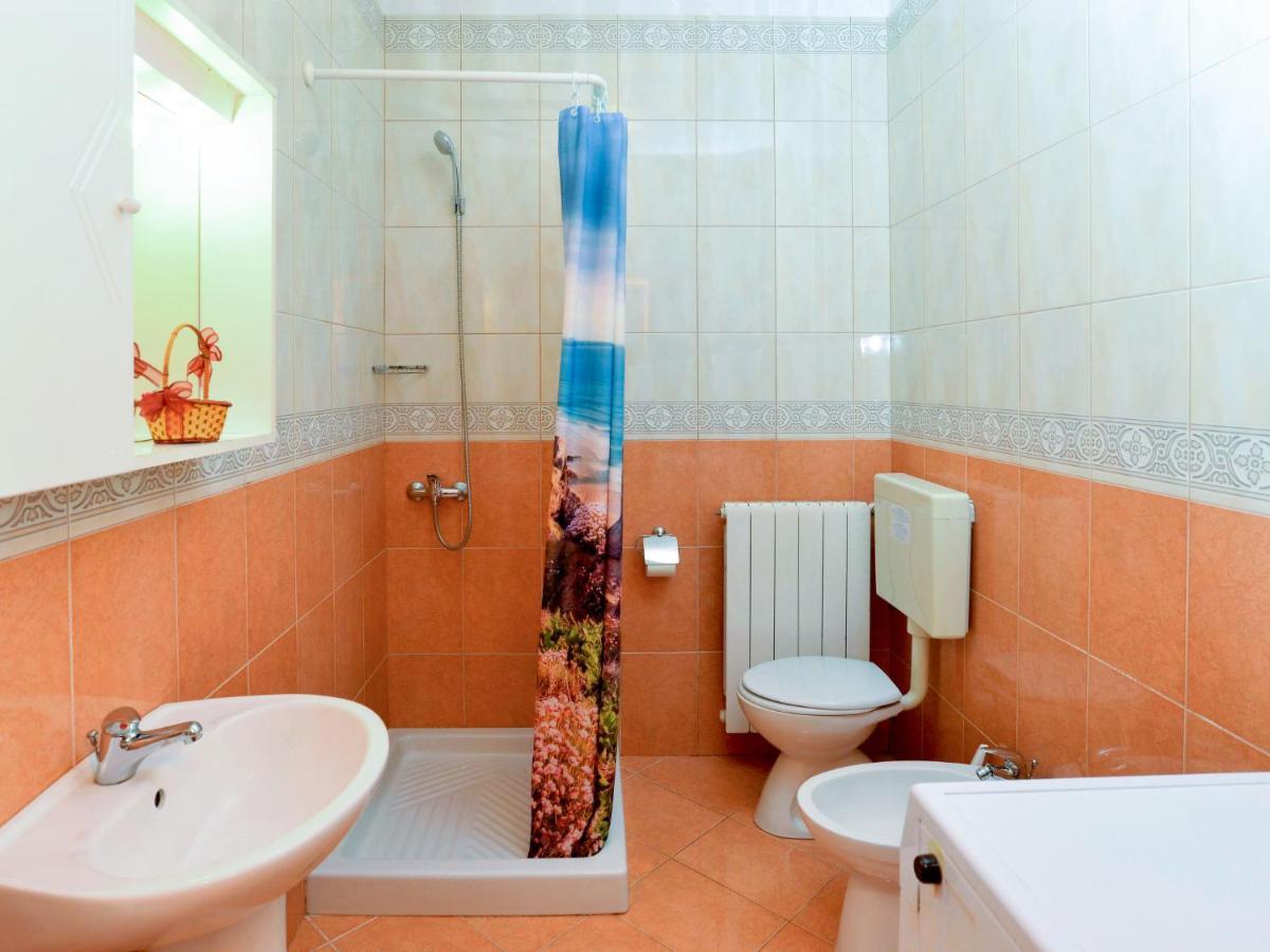 Apartment Ivan & Tina - Roj455 By Interhome Канфанар Екстер'єр фото