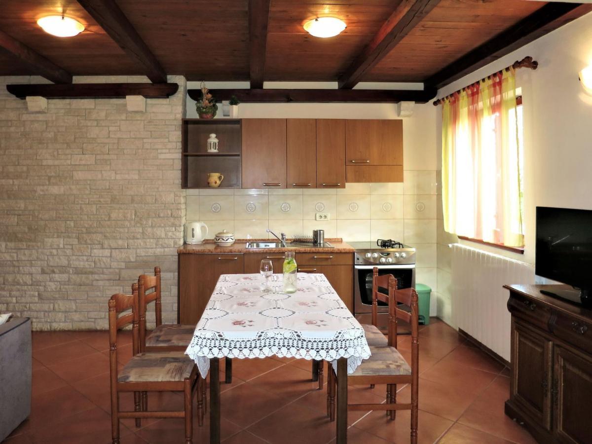 Apartment Ivan & Tina - Roj455 By Interhome Канфанар Екстер'єр фото